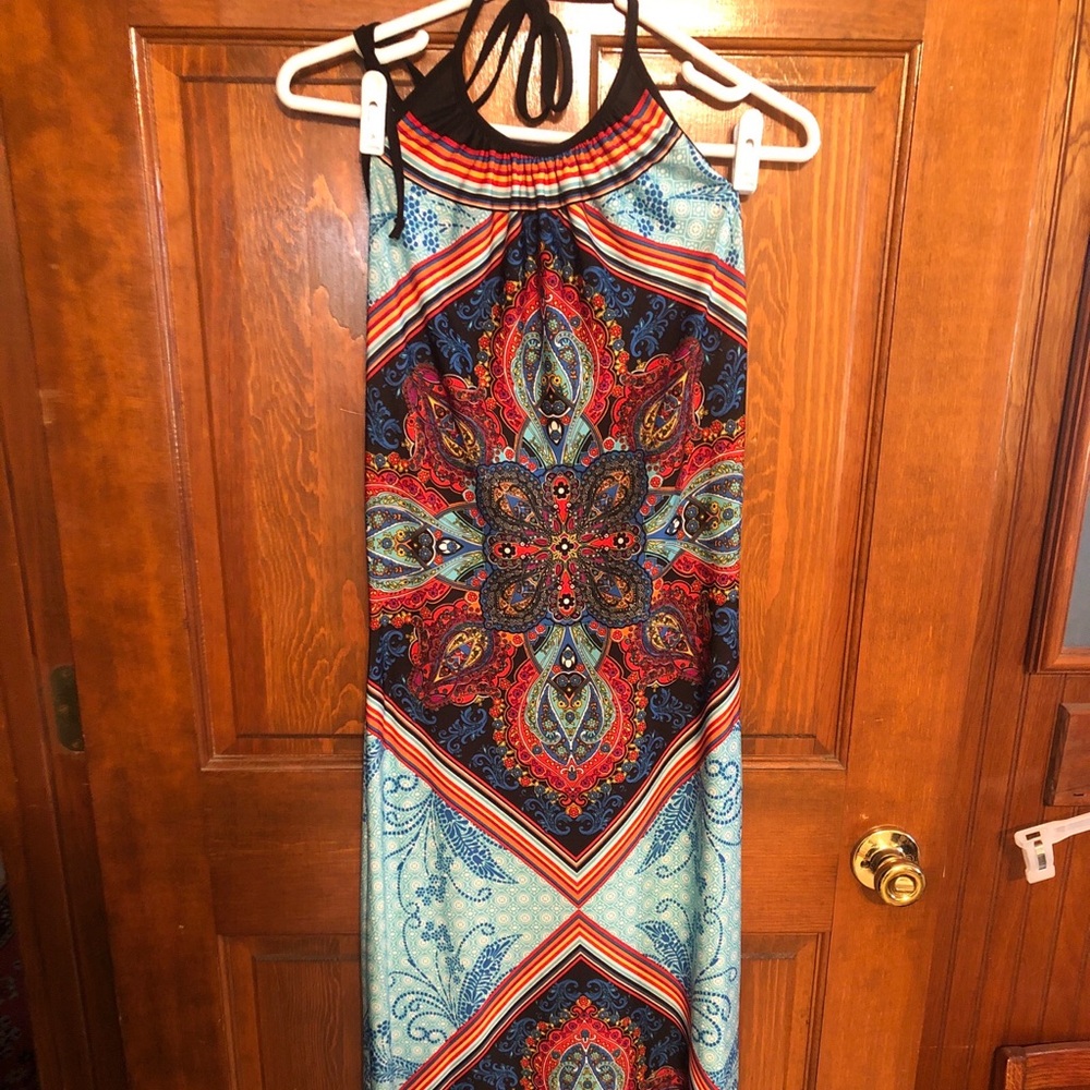 Venus Ladies Halter Maxi Dress Size M